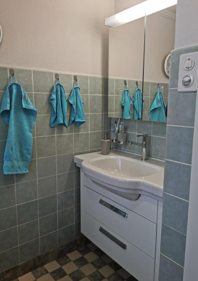Neb-Thun Lodge'S Seehaus 1 Gwatt Екстериор снимка